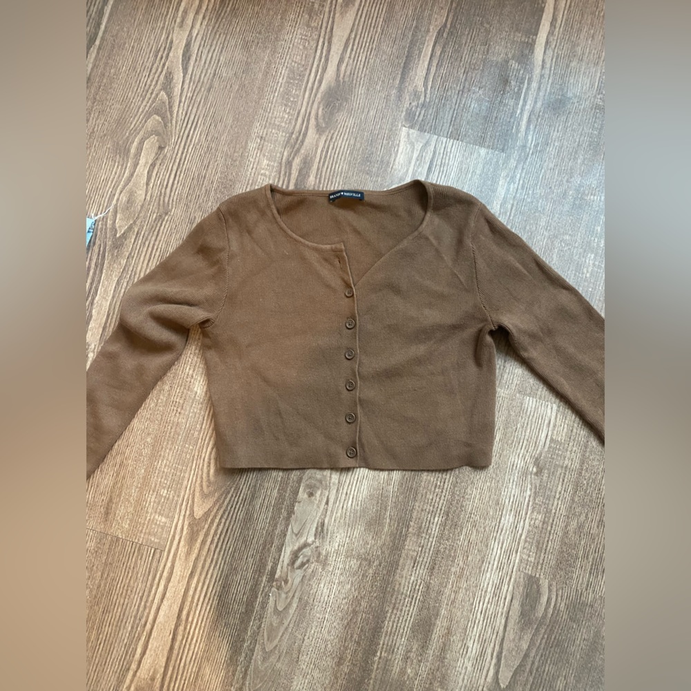 Brandy Melville brown button up cropped long sleeve